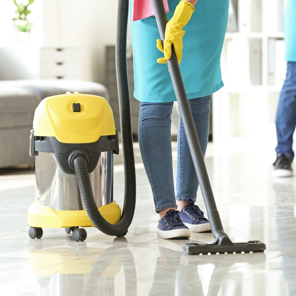 Best Housekeeping Service in Noida Xprown Facility