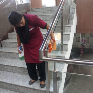 Best Housekeeping services in delhi ncr noida greater noida xprown facilities 2