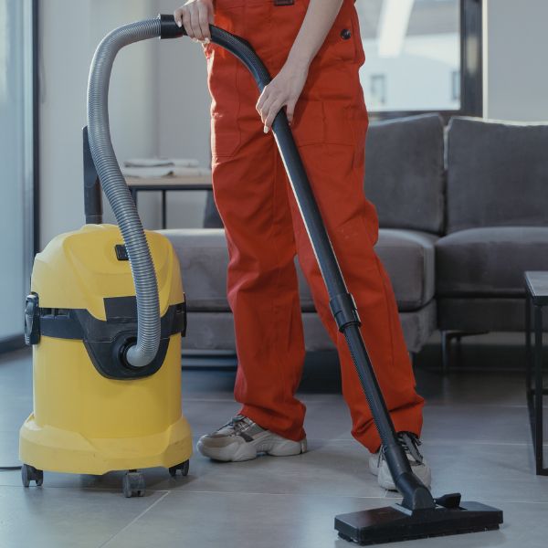 Housekeeping services in delhi xprown facilities